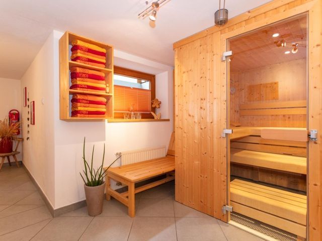 ferienwohnungen-unterkunft-hinterglemm-sauna.jpg
