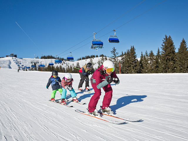 Skiverleih Saalbach